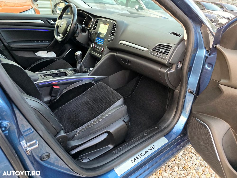 Renault Megane ENERGY dCi 130 GT LINE - 14