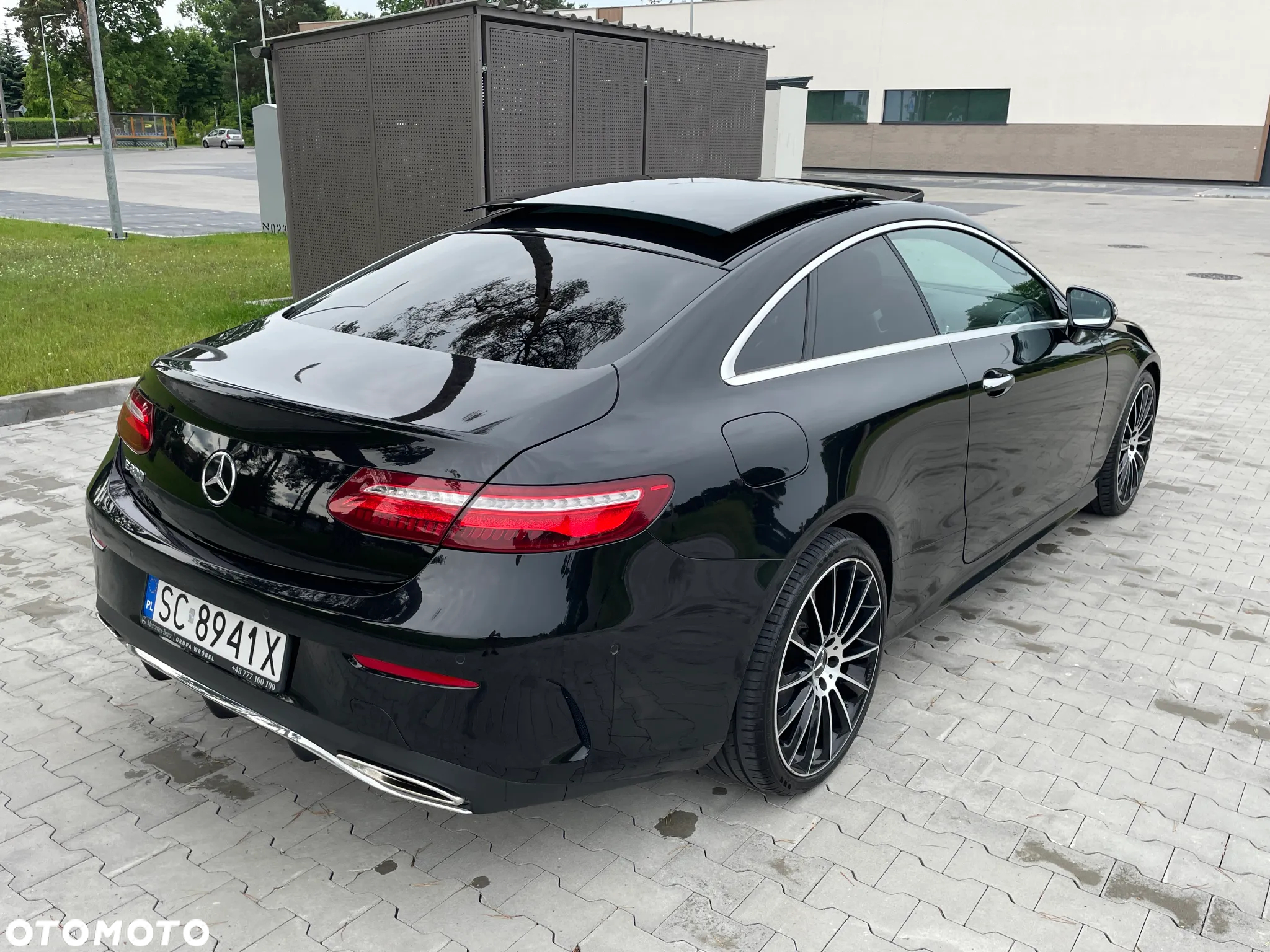 Mercedes-Benz Klasa E 300 Coupe 9G-TRONIC - 20