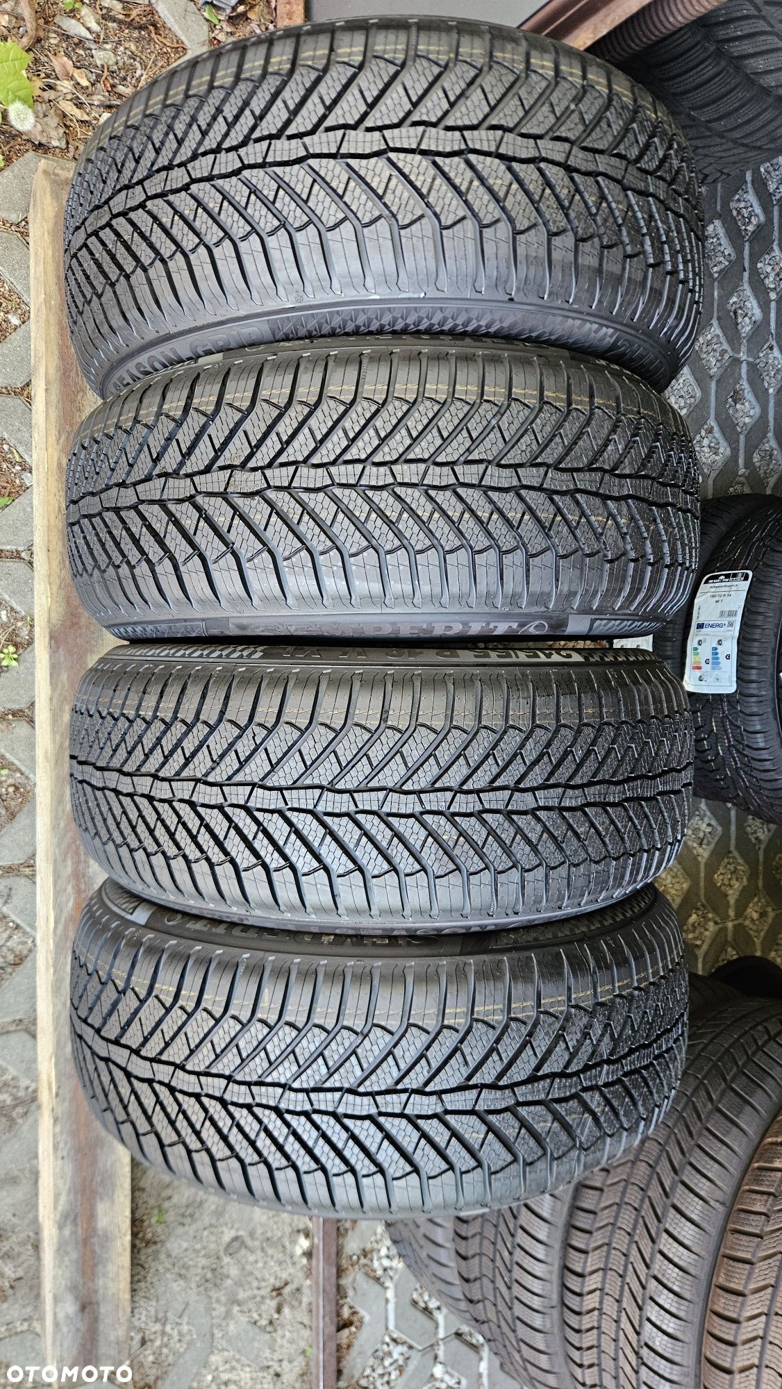 opony nowe 215/55R18 SEMPERIT ALLSEASON GRIP - 1