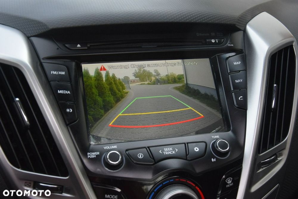 Hyundai Veloster 1.6 GDI Premium - 34