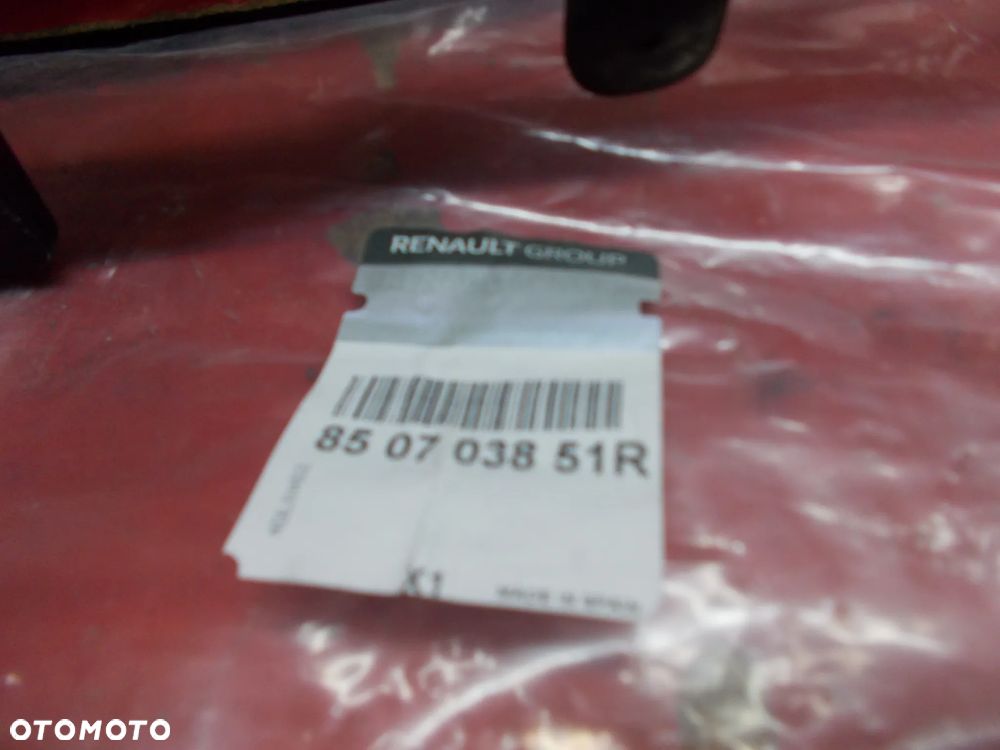 RENAULT MEGANE IV GT KRATKA LISTWA ZDERZAKA TYŁ 850703851R - 2