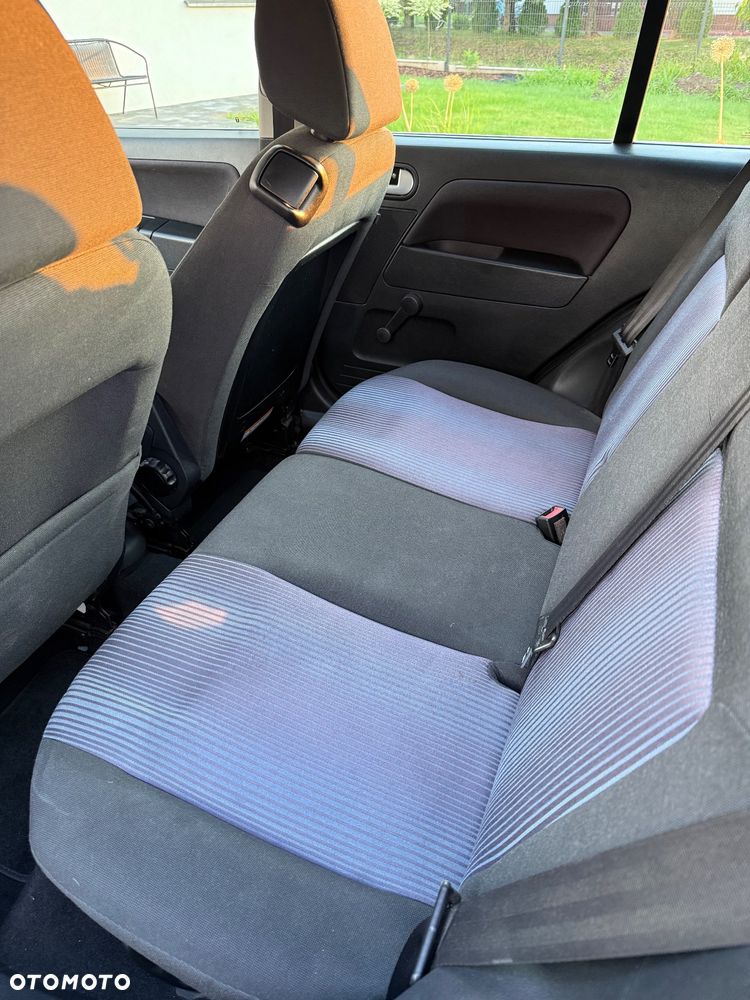 Ford Fusion 1.4 Ambiente - 10