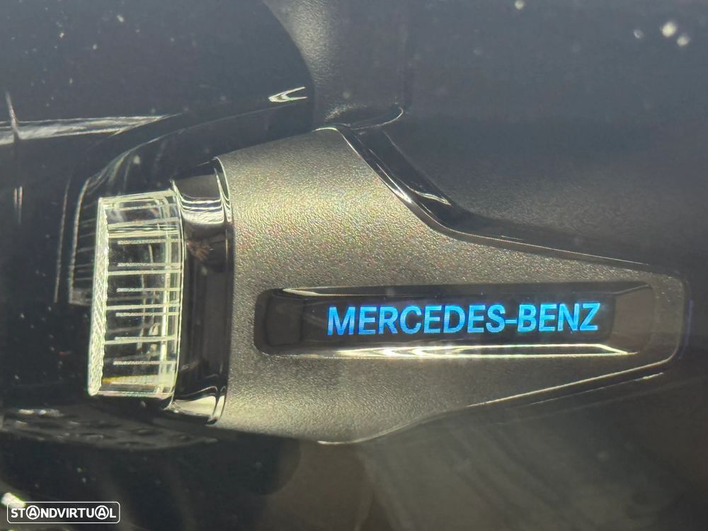 Mercedes-Benz C 300 e AMG Line - 18