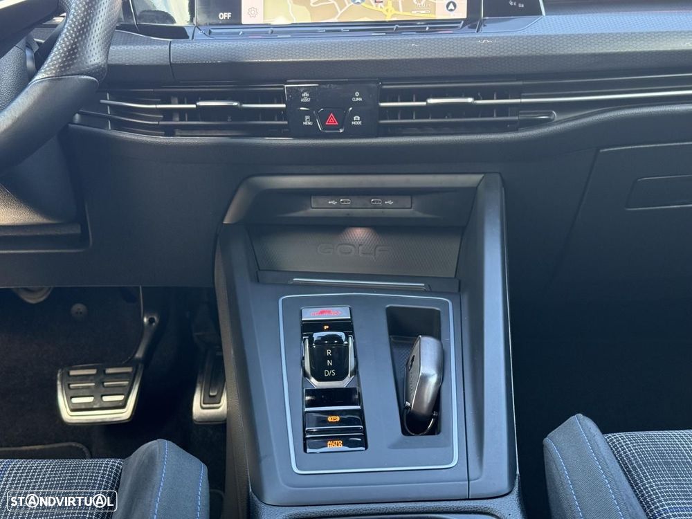 VW Golf 1.4 TSI GTE+ DSG - 36