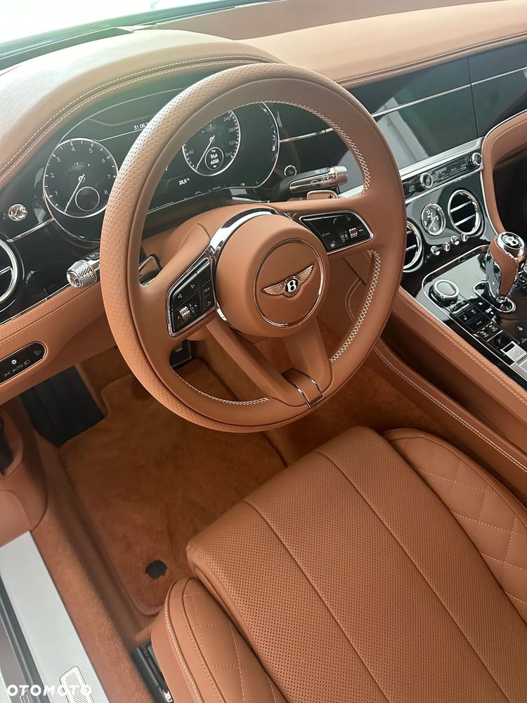 Bentley Continental Gt 2022 photo 5