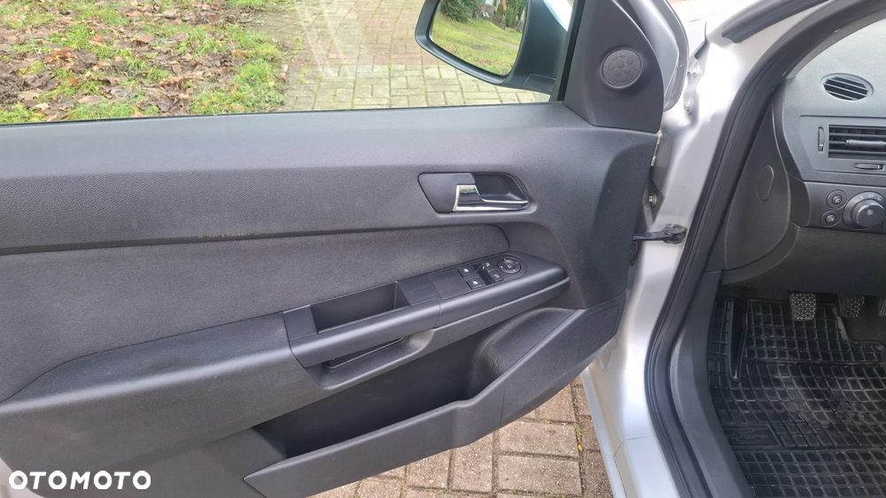 Opel Astra 1.6 Edition - 13