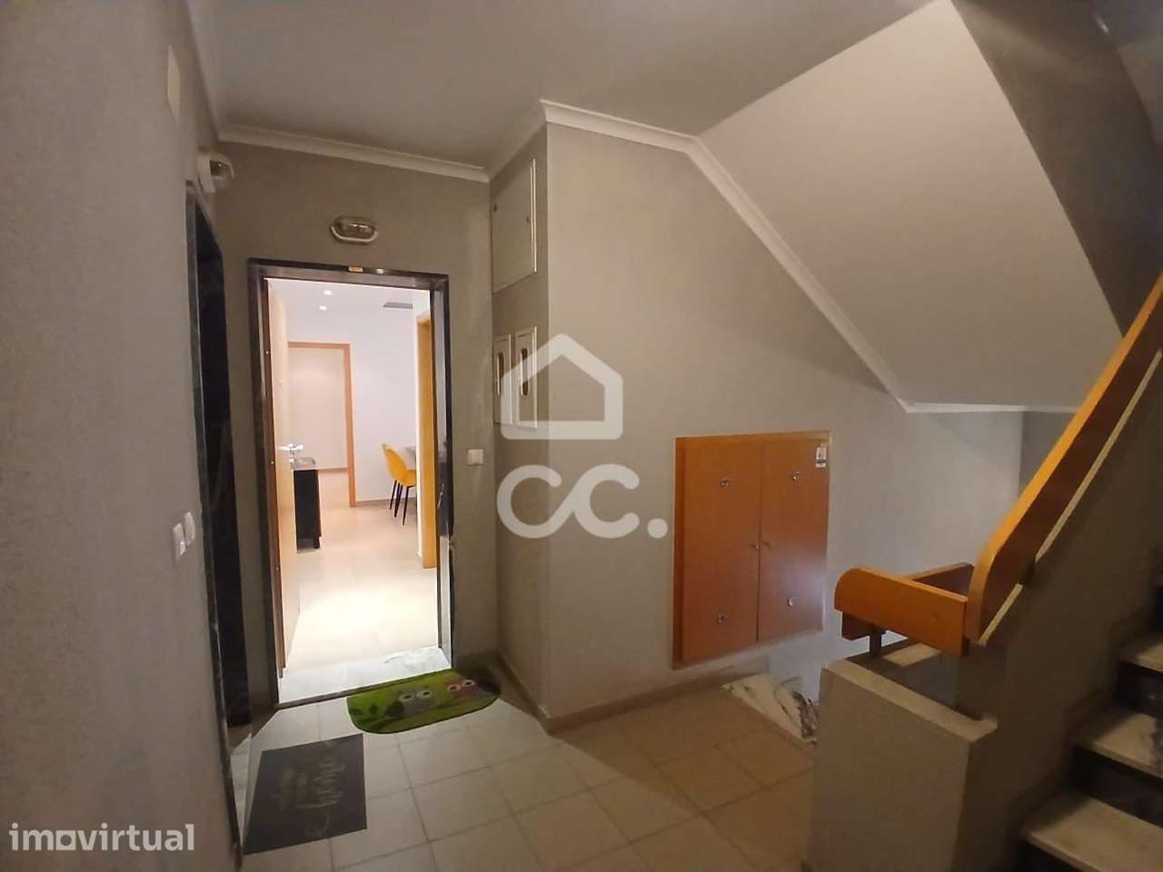 Apartamento T2 para Arrendamento – 1.º Andar sem Elevador - Grande imagem: 2/21