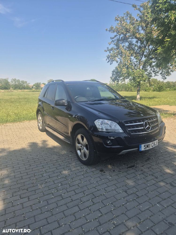 Mercedes-Benz ML 300 CDI BlueEfficiency Aut - 2