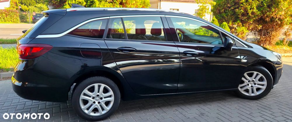 Opel Astra 1.6 D (CDTI) Start/Stop Innovation - 18