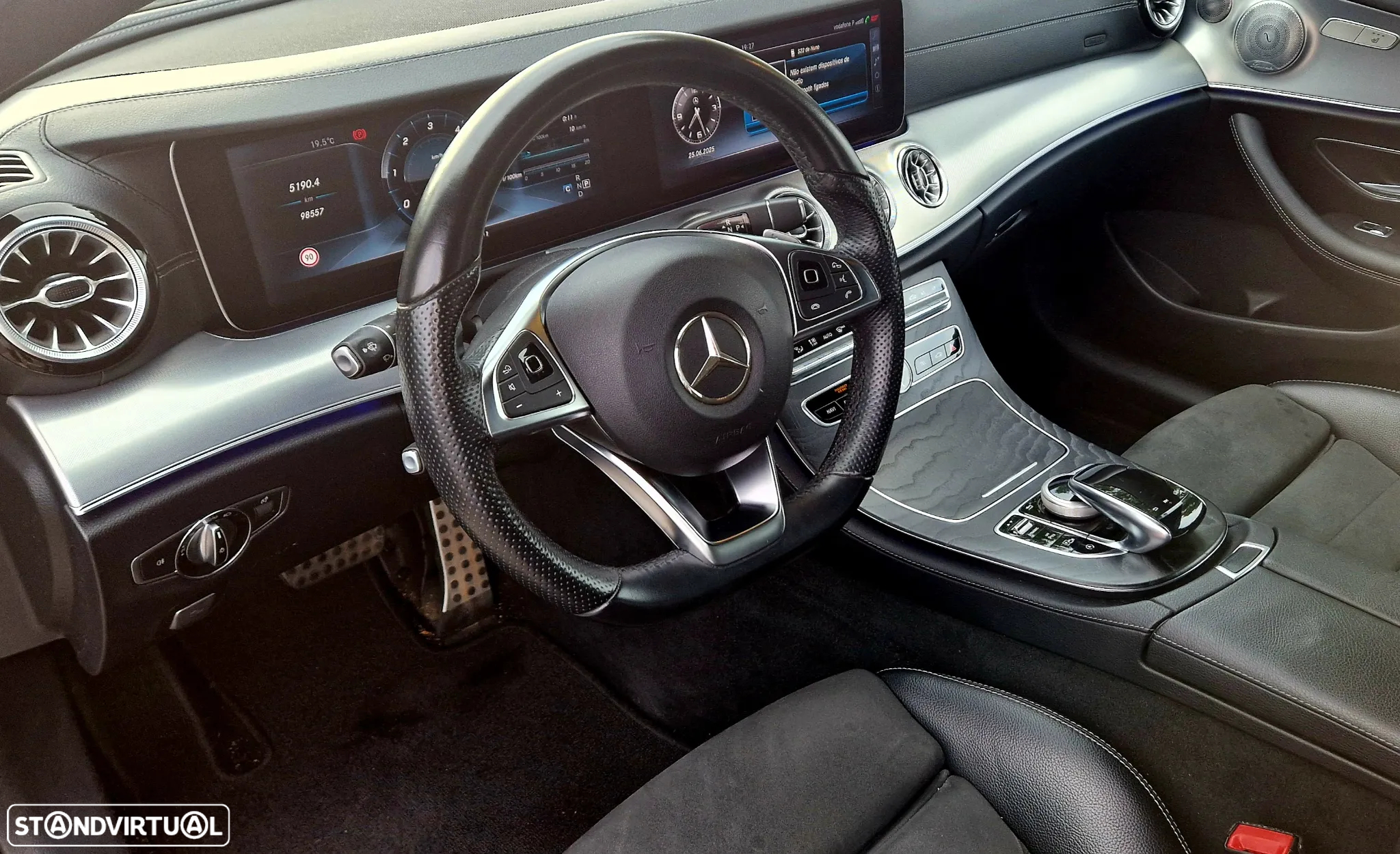 Mercedes-Benz E 220 d AMG Line - 16