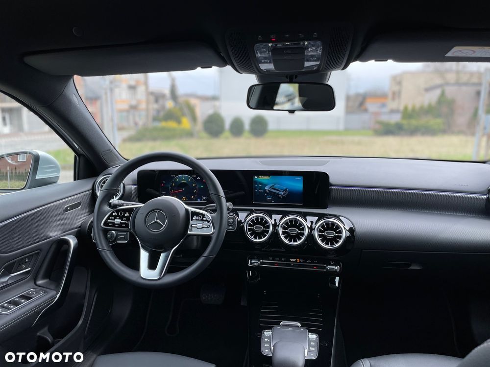 Mercedes-Benz Klasa A 200 Progressive 7G-DCT - 18