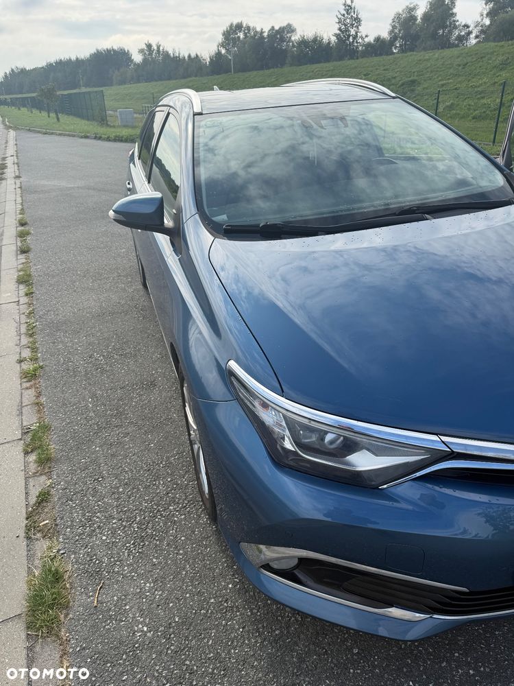 Toyota Auris - 3
