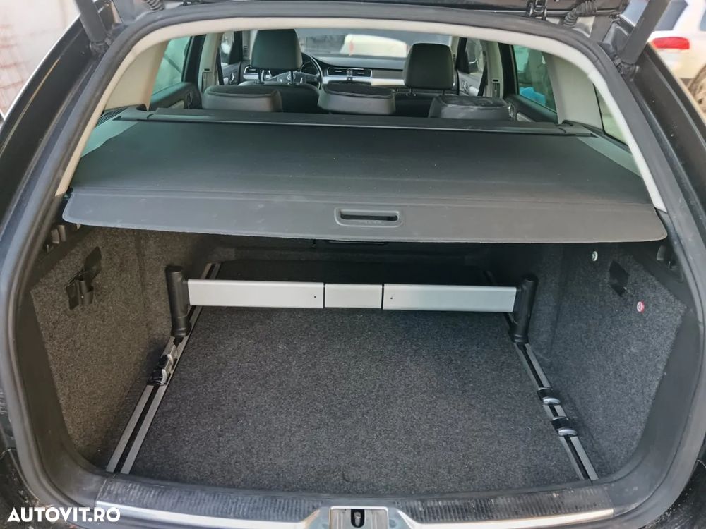 Skoda Superb 2.0 TDI Elegance - 15