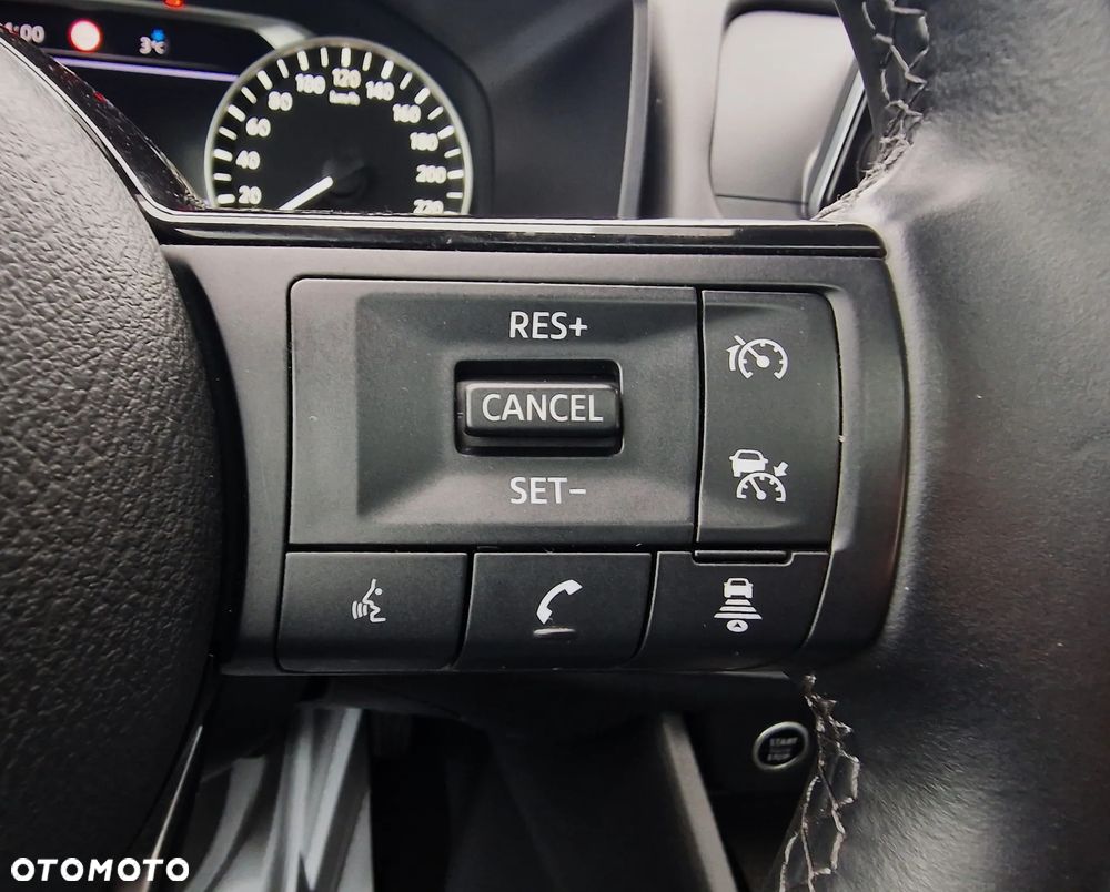 Nissan Qashqai 1.3 DIG-T MHEV N-Connecta - 33