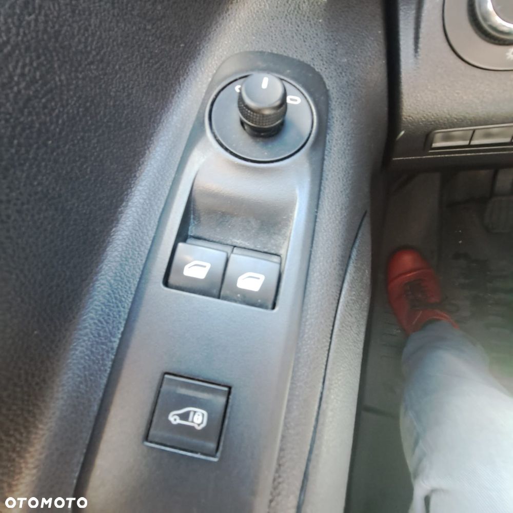 Opel Combo 1.5 D Start/Stop - 13