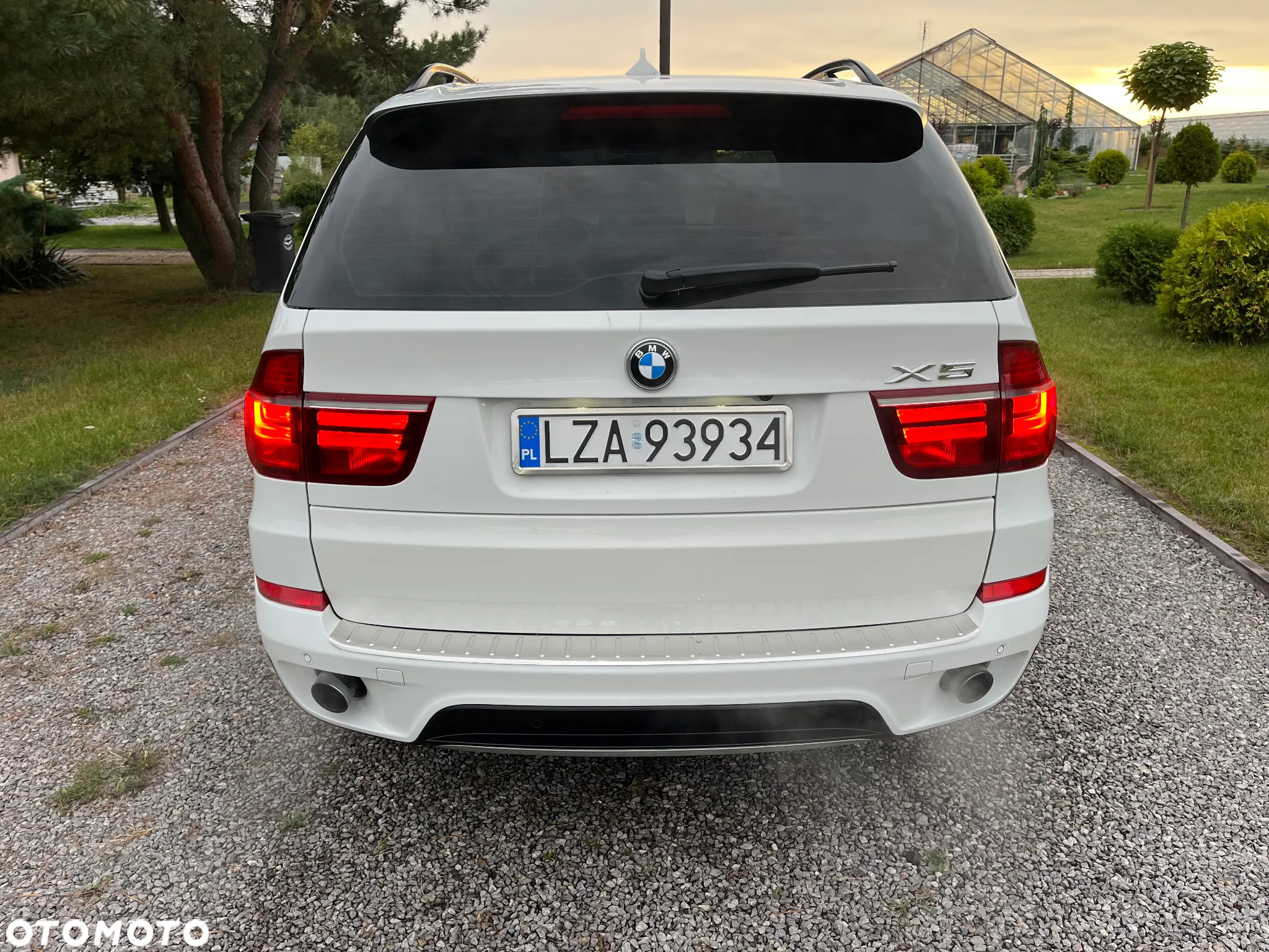 BMW X5 xDrive35i - 16