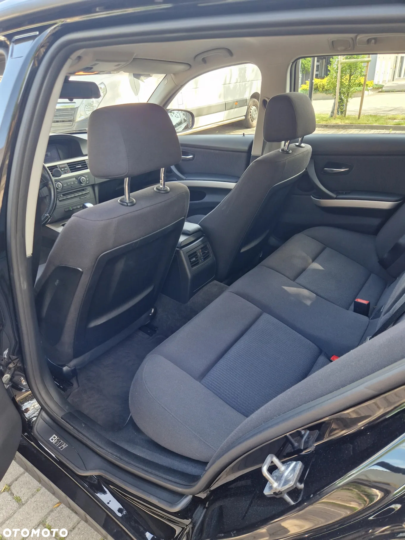 BMW Seria 3 320d Efficient Dynamics Sport Line shadow - 10