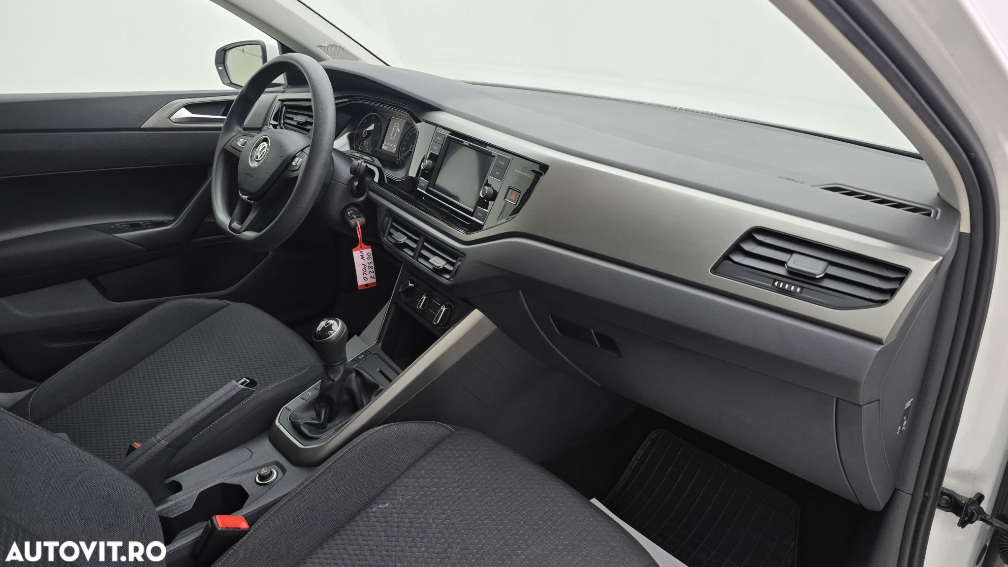 Volkswagen Polo 1.6 TDI Comfortline - 20