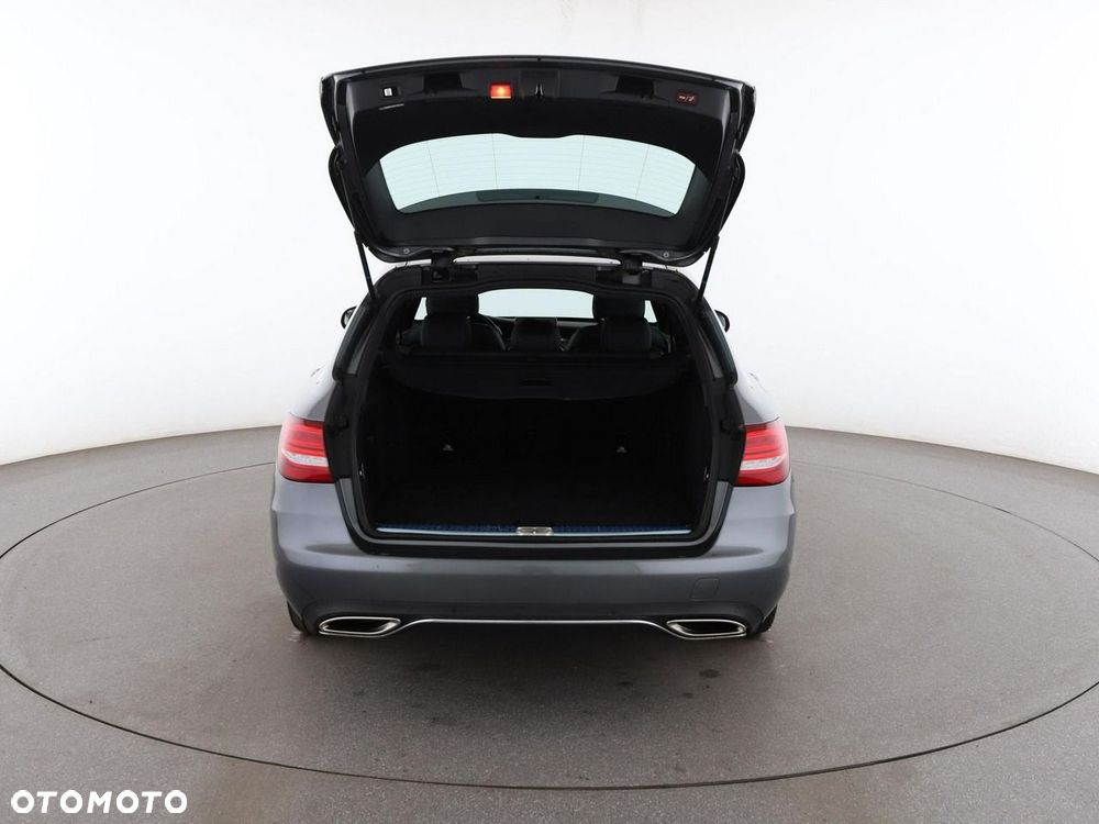 Mercedes-Benz Klasa C 200 4Matic 9G-TRONIC Avantgarde - 20