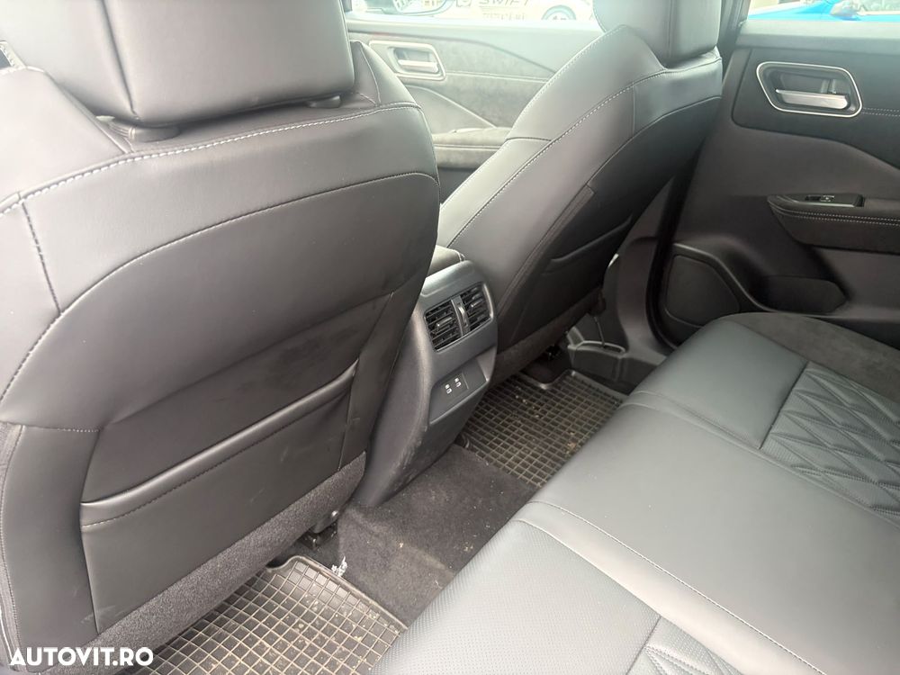 Nissan Qashqai 1.3 l 156CP X-Tronic MHEV Tekna Plus - 23