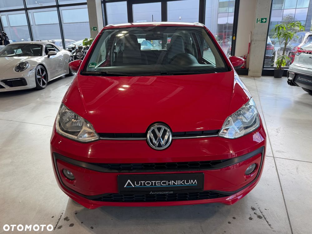 Volkswagen up! BlueMotion Technology colour fortana red - 2