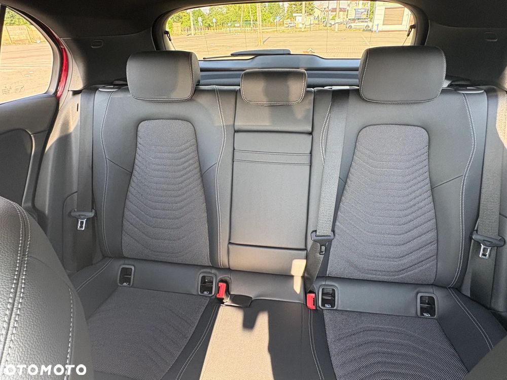 Mercedes-Benz Klasa A 200 Progressive 7G-DCT - 10