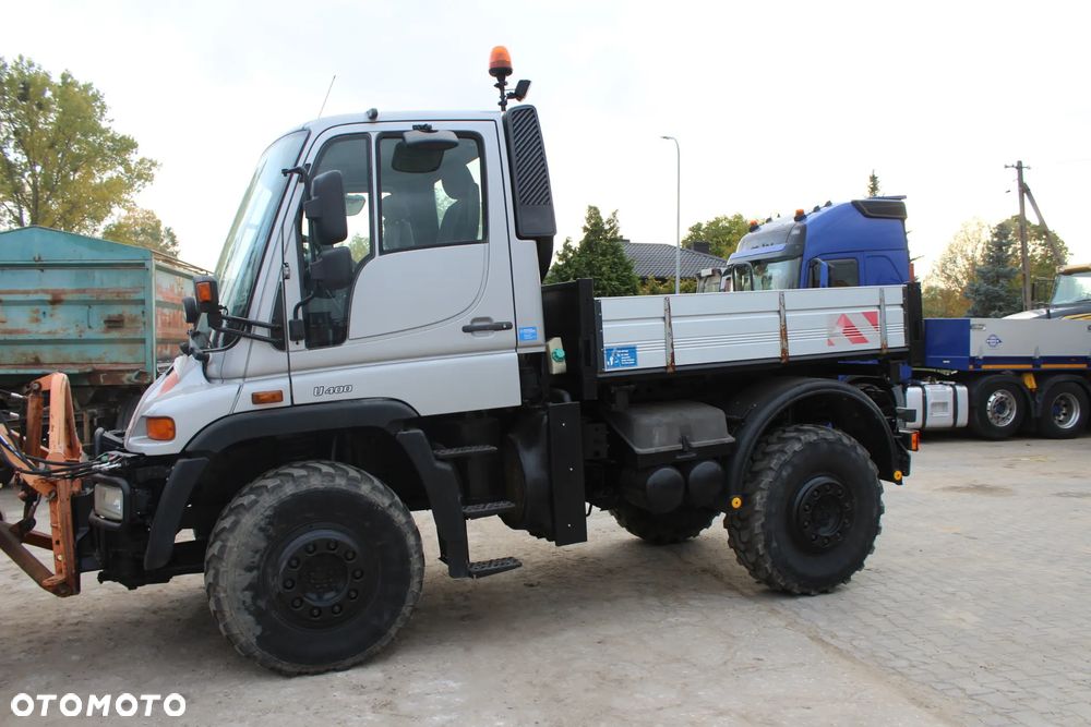 Mercedes-Benz Unimog