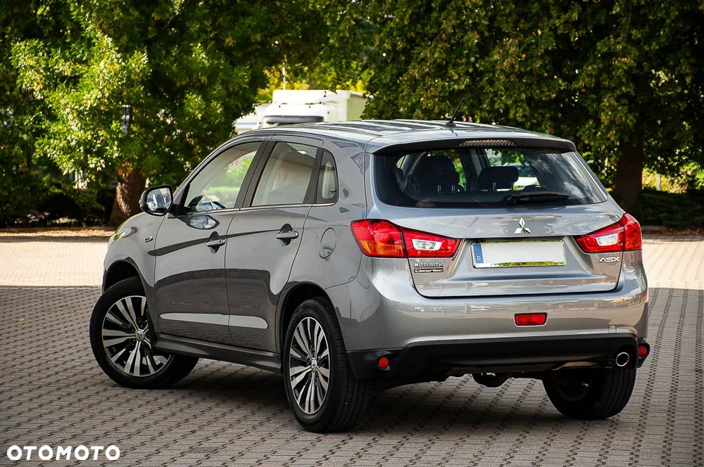 Mitsubishi ASX - 14