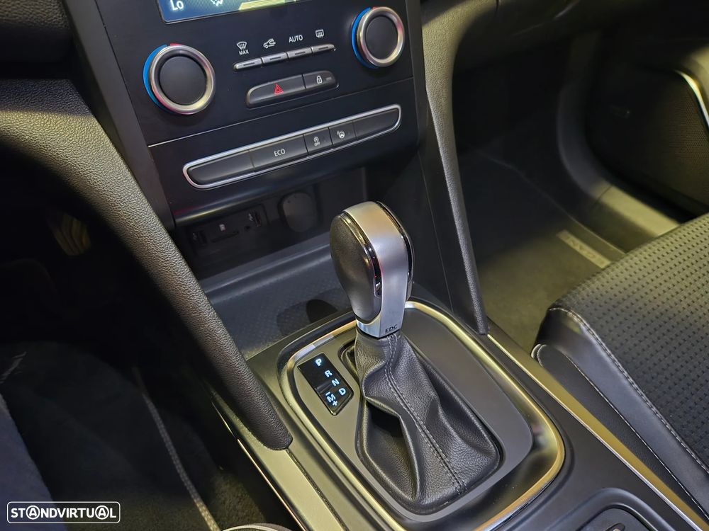 Renault Mégane Sport Tourer ENERGY dCi 110 EDC BOSE EDITION - 25