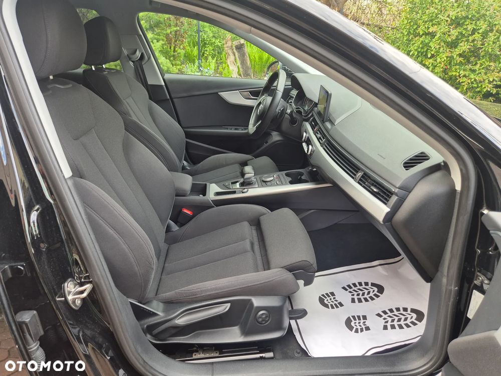 Audi A4 Avant 2.0 TDI ultra S tronic sport - 19