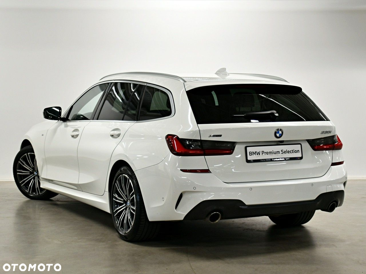 BMW Seria 3 330i M Sport sport - 3