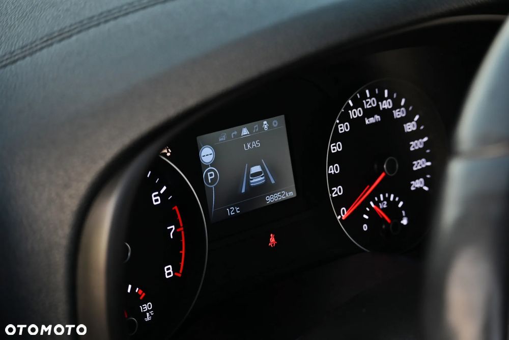 Kia Sportage 1.6 T-GDI Business Line 4WD DCT - 37