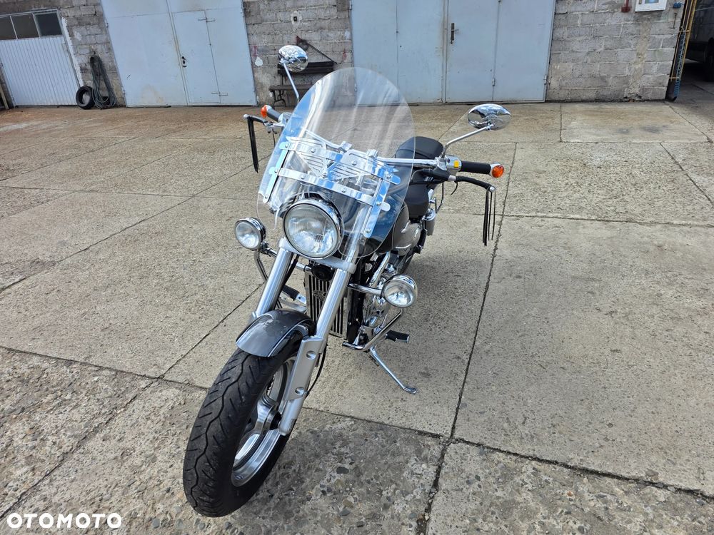 Suzuki VZ - 8