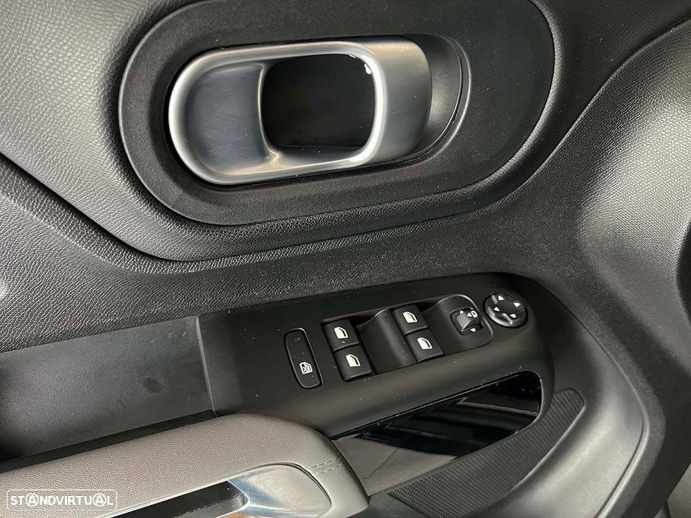 Citroën C5 Aircross 225 e-EAT8 SHINE - 23