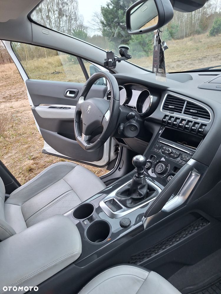 Peugeot 3008 HDi FAP 150 Roland Garros - 7