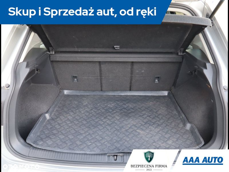 Volkswagen Tiguan - 14