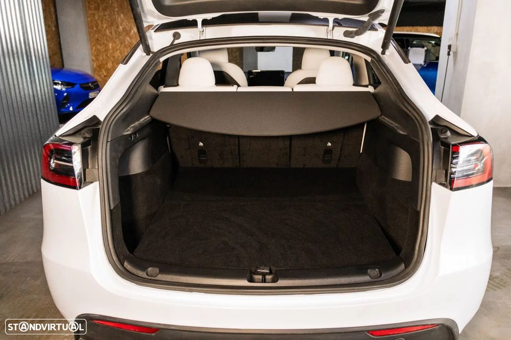 Tesla Model Y Tração Traseira - 35