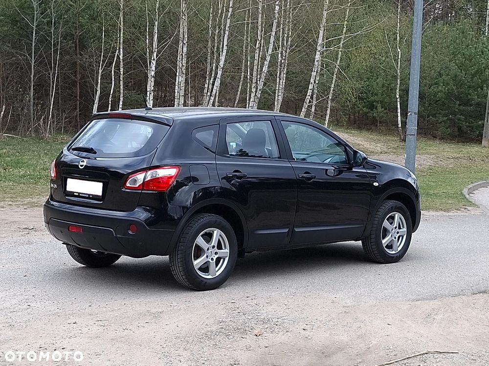 Nissan Qashqai 2.0 4x4 Tekna Premium - 3