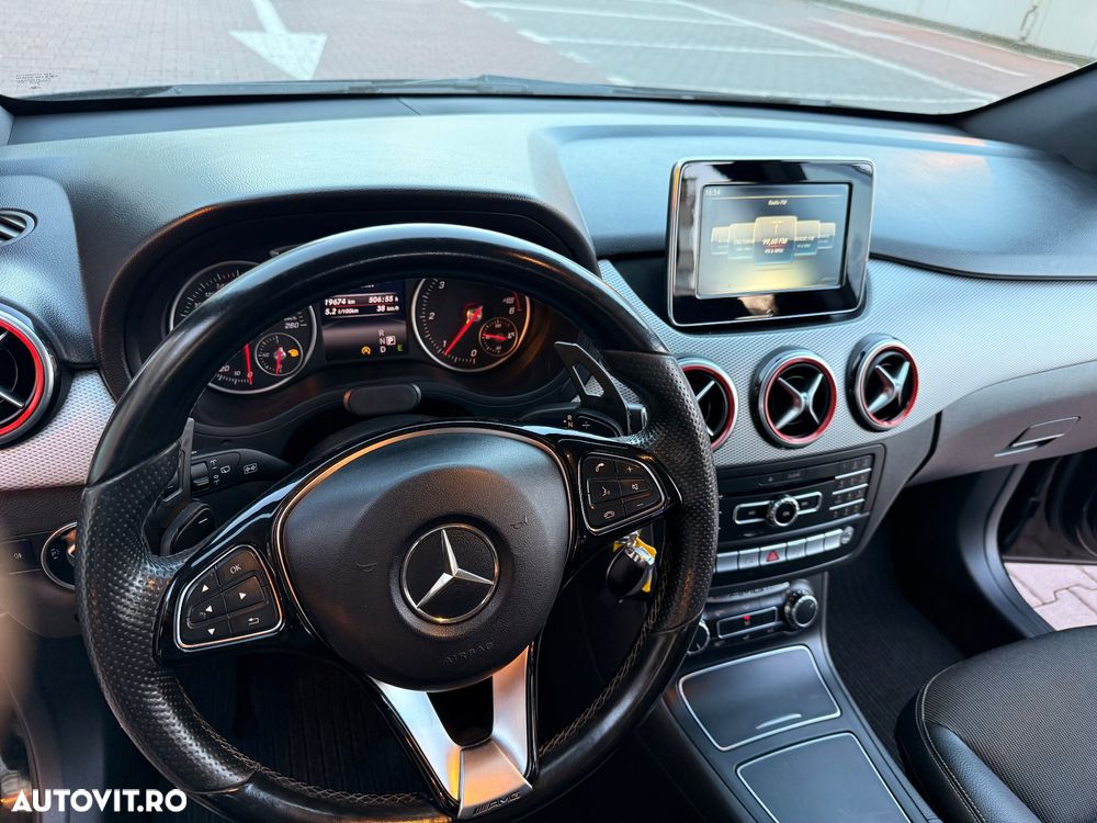 Mercedes-Benz B 180 - 17