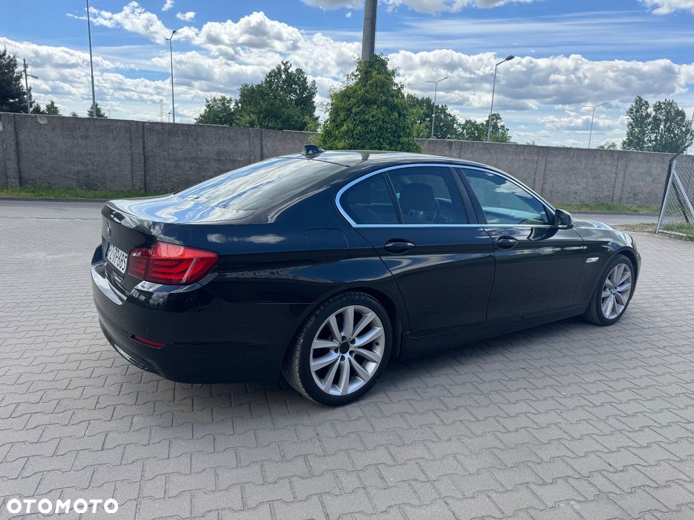 BMW Seria 5 520d - 10