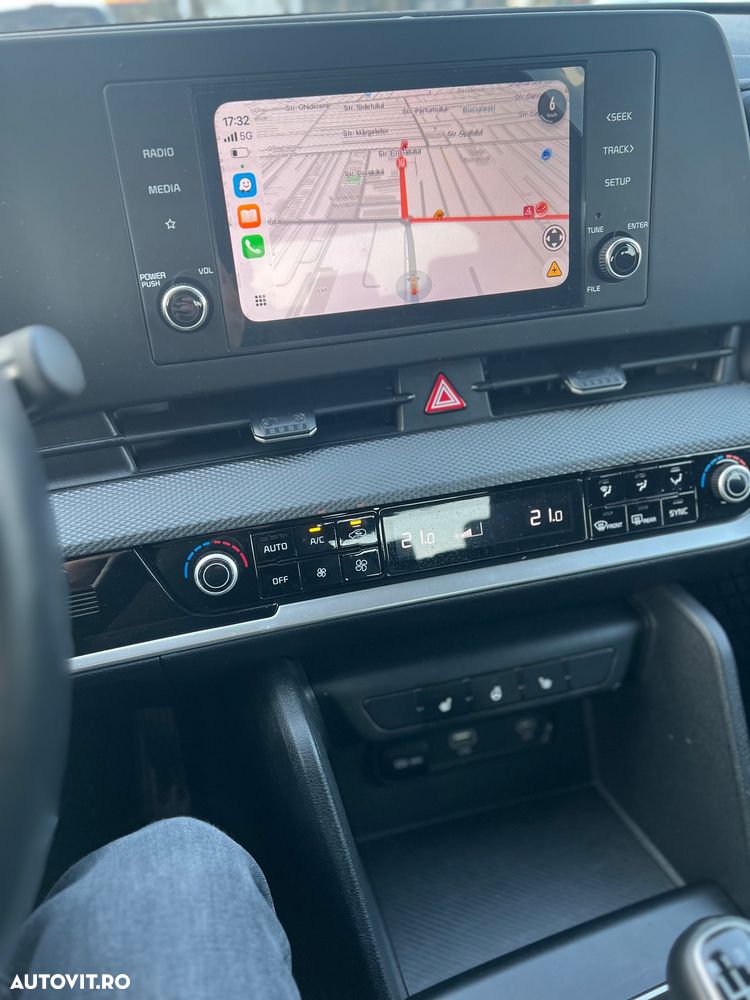 Kia Sportage 1.6 T-GDI 6MT 4x2 Urban - 9