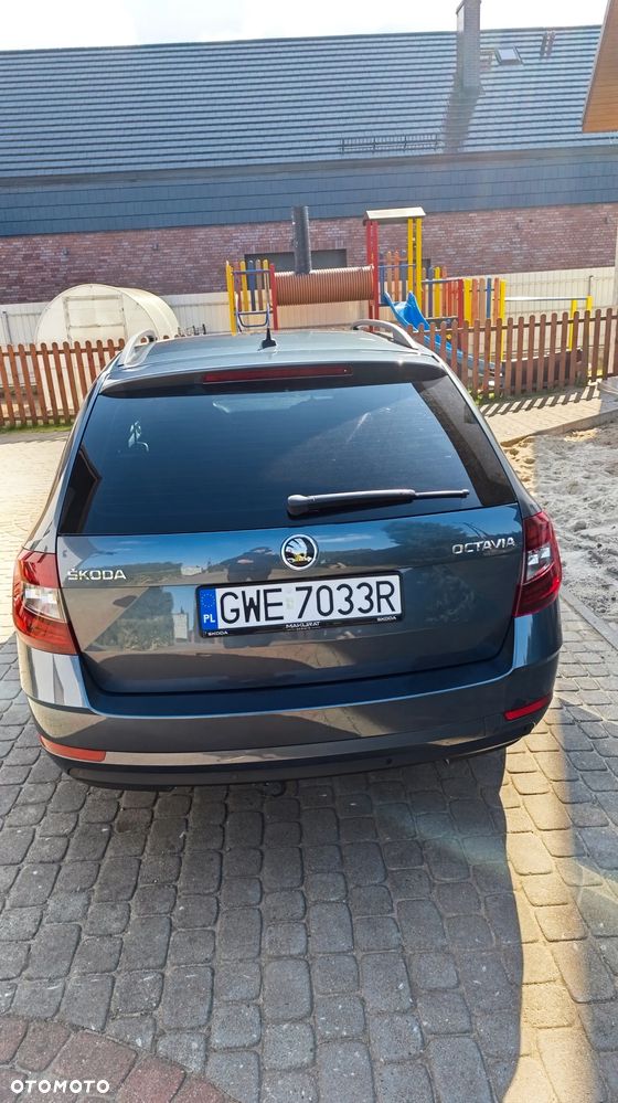 Skoda Octavia 2.0 TDI Drive - 3