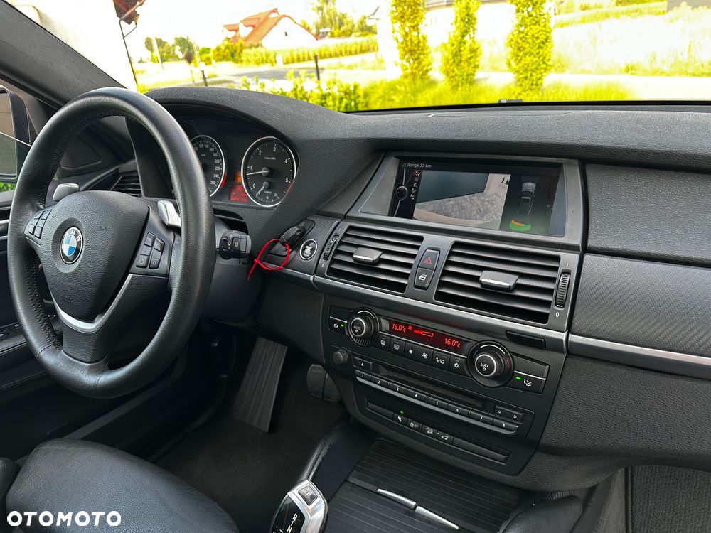 BMW X6 - 31
