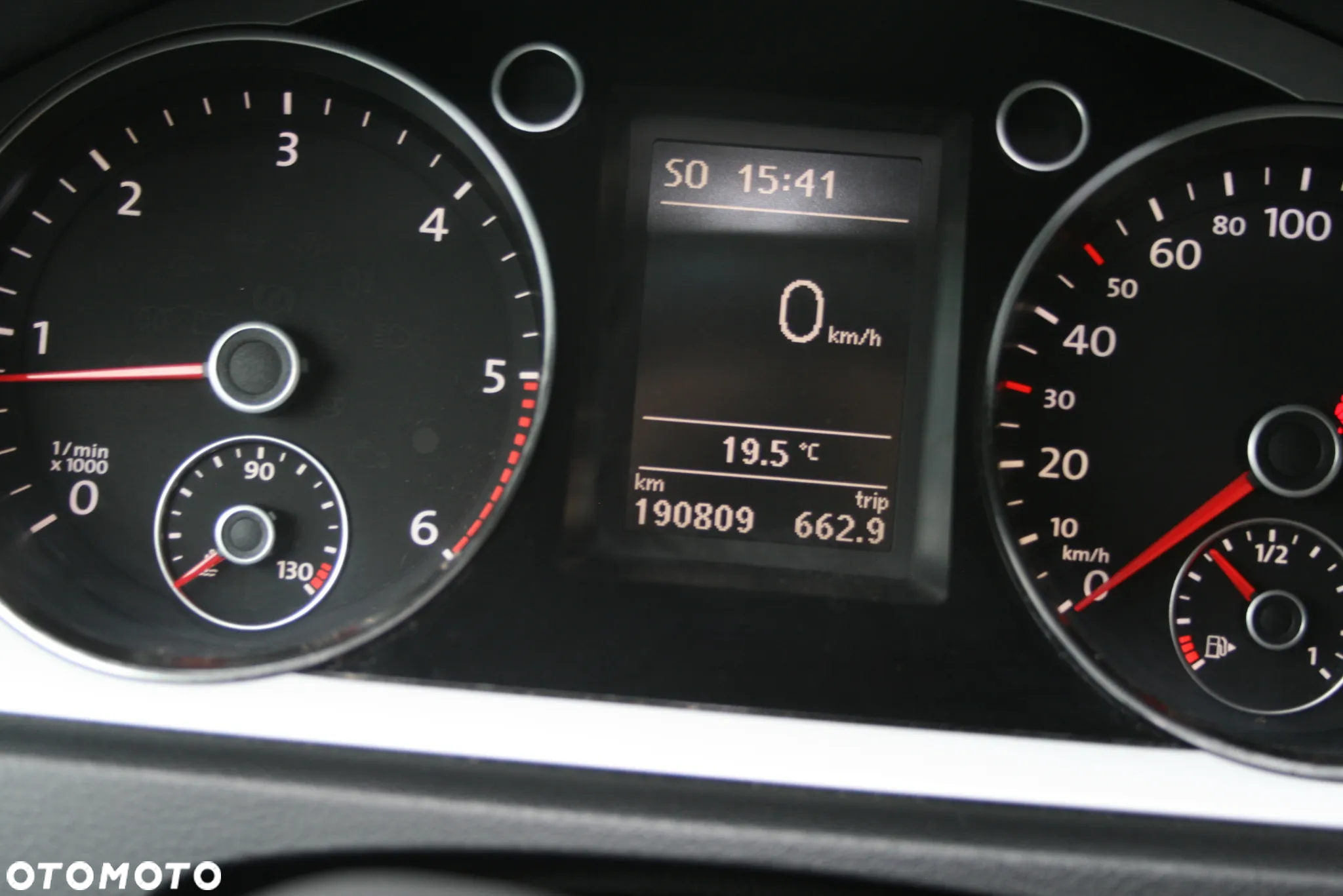 Volkswagen Passat 1.6 TDI BlueMotion Technology Comfortline - 7