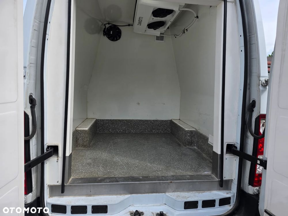 Renault MASTER - 3