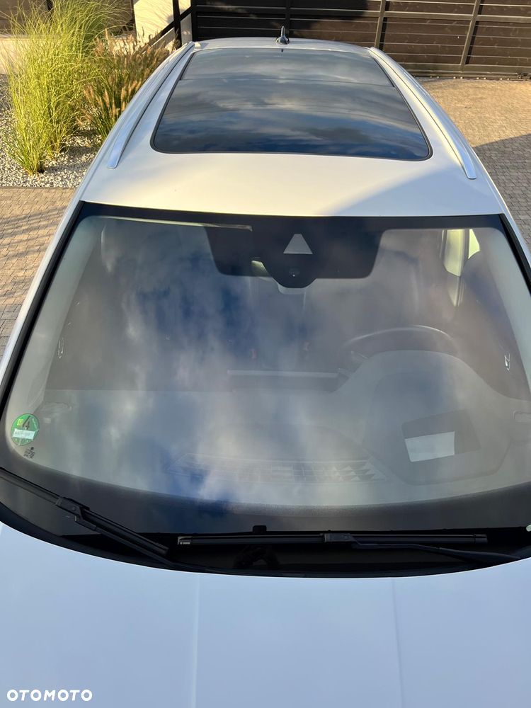 Skoda Octavia 2.0 TDI SCR Style DSG - 6