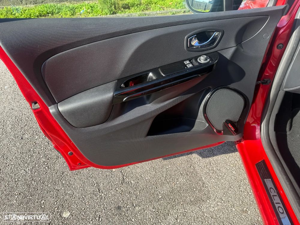 Renault Clio ENERGY TCe 90 Start & Stop Experience - 9