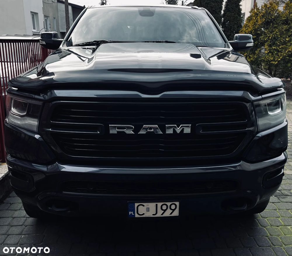 Dodge RAM 1500 5.7 4x4 - 11