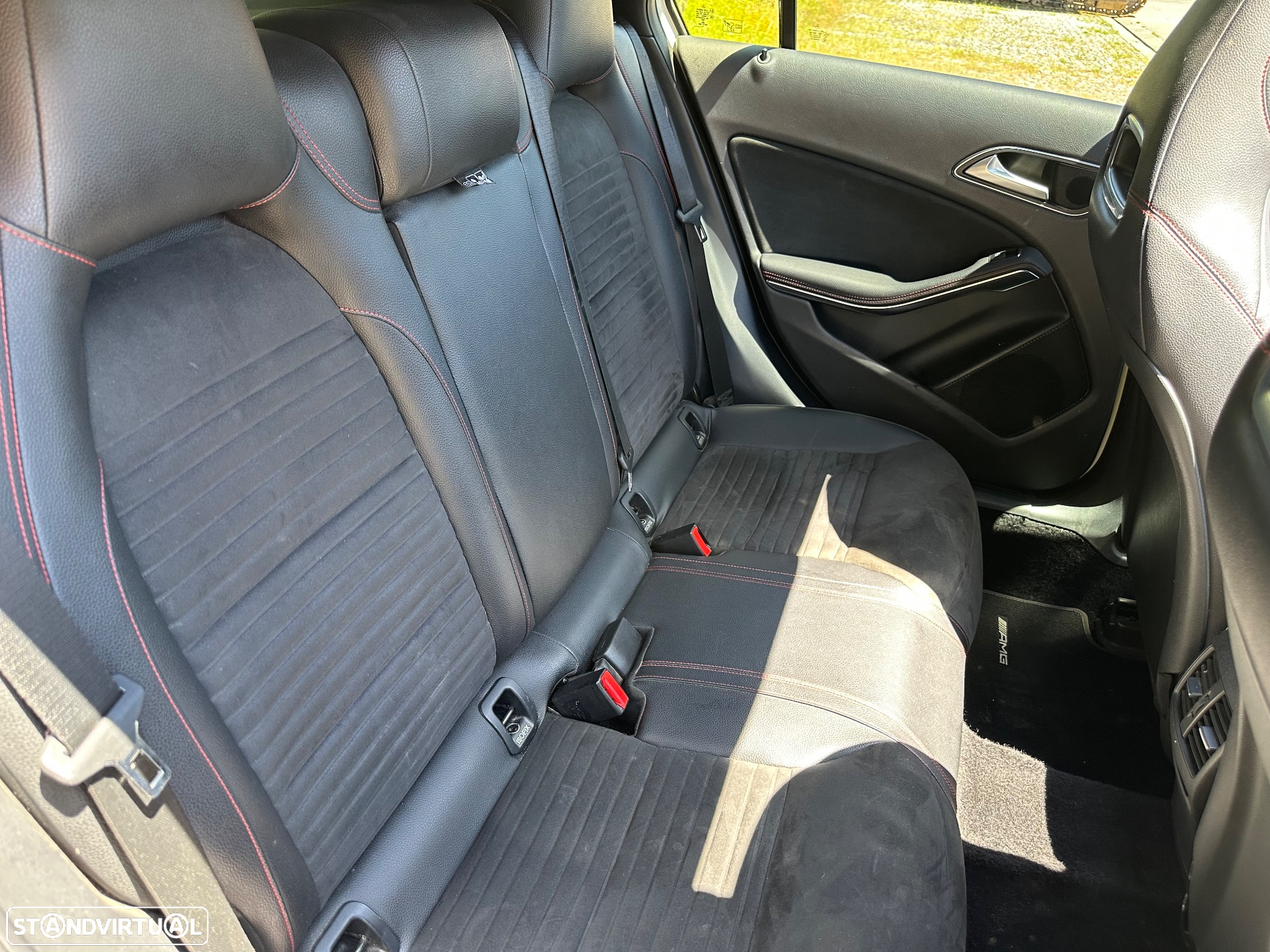 Mercedes-Benz A 180 CDI 7G-DCT AMG Line - 28