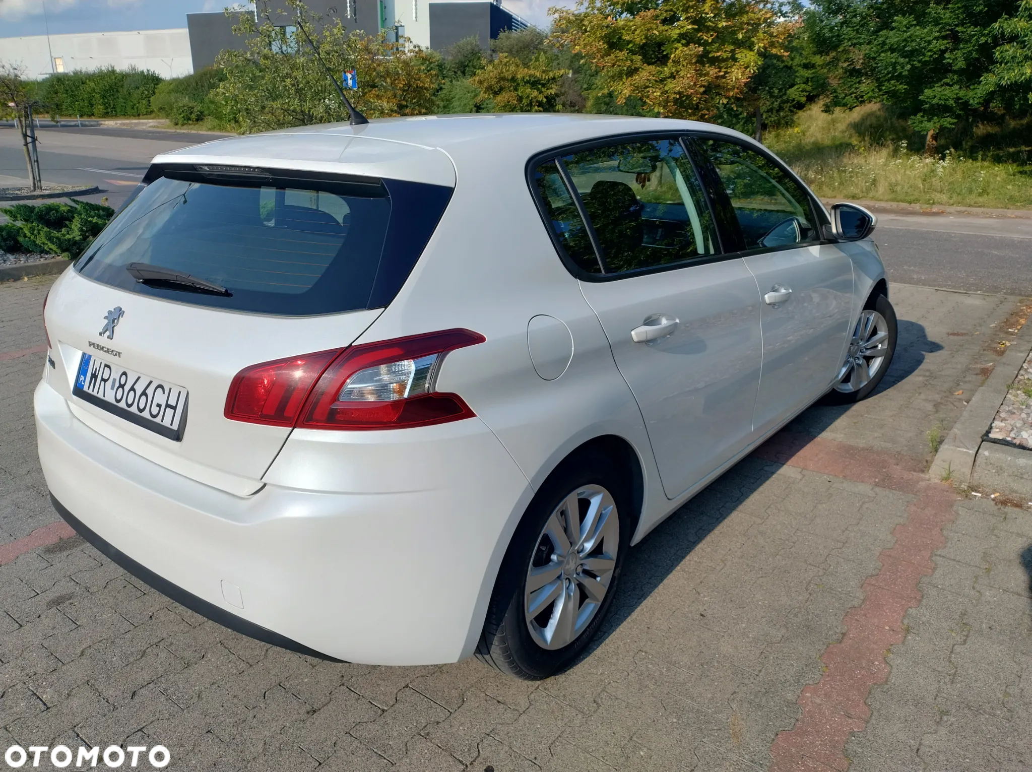 Peugeot 308 1.6 THP Active - 6